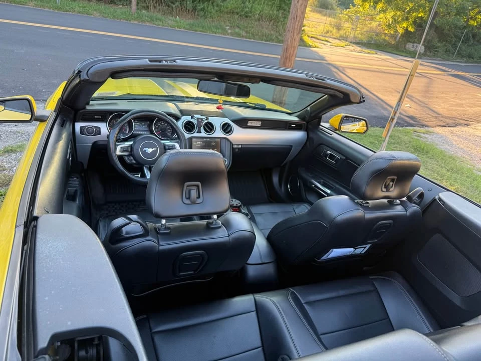 2015 Ford S550 Mustang - Image 7 of 18