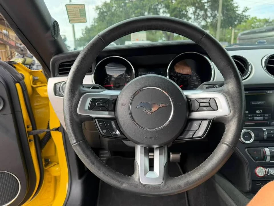 2015 Ford S550 Mustang - Image 11 of 19