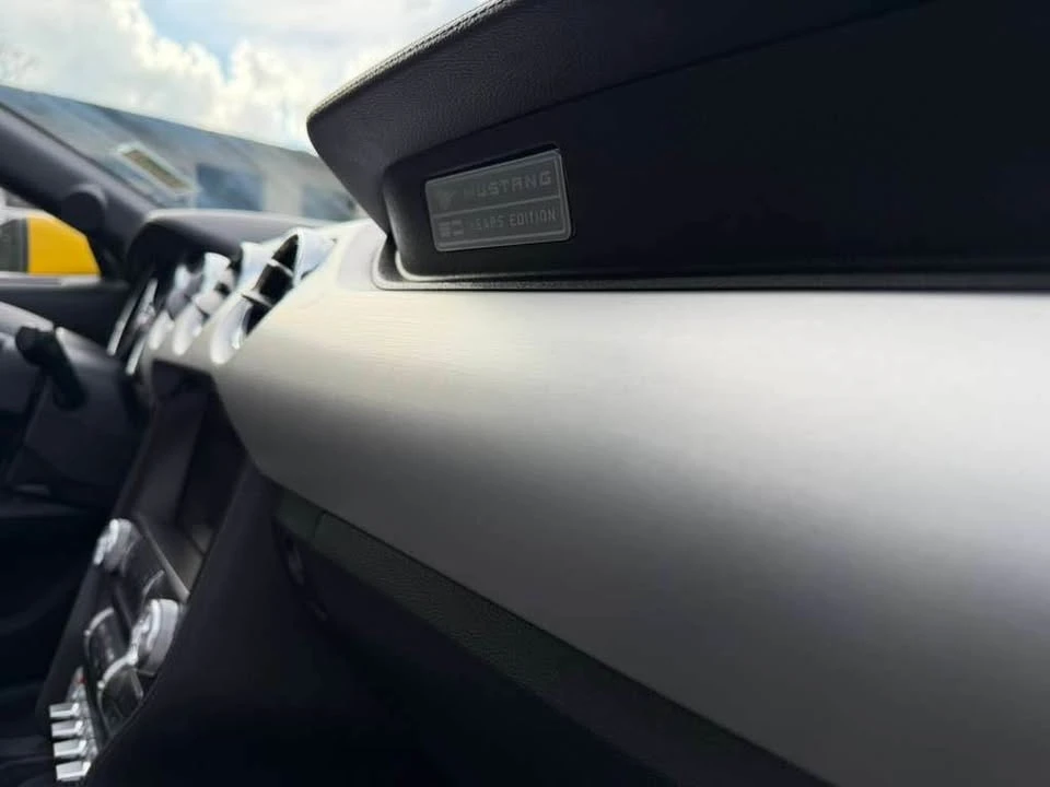 2015 Ford S550 Mustang - Image 13 of 19