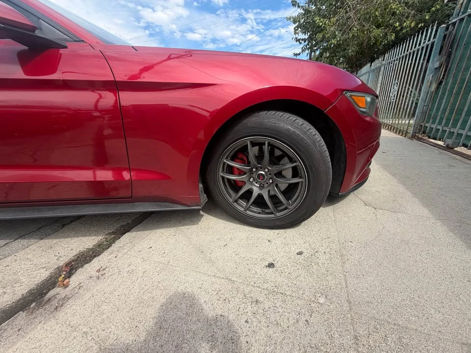 2015 Ford S550 Mustang - Image 2 of 10