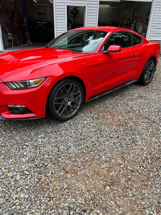 2015 Ford S550 Mustang - Image 2 of 15