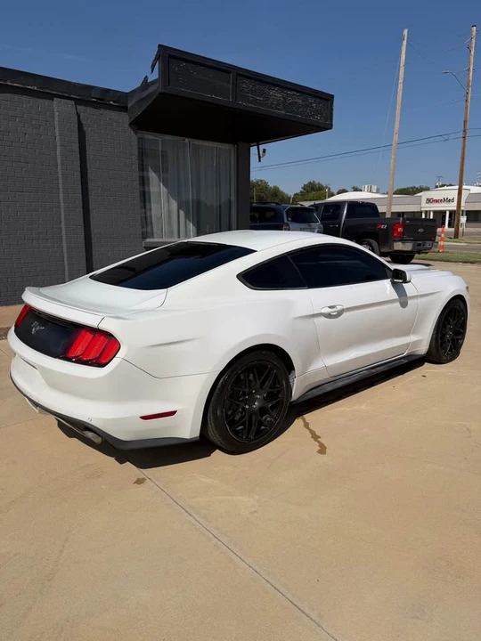 2015 Ford S550 Mustang - Image 4 of 12