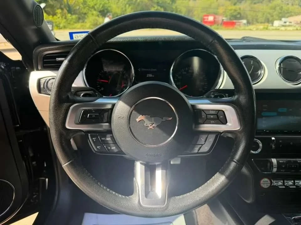 2015 Ford S550 Mustang - Image 10 of 16