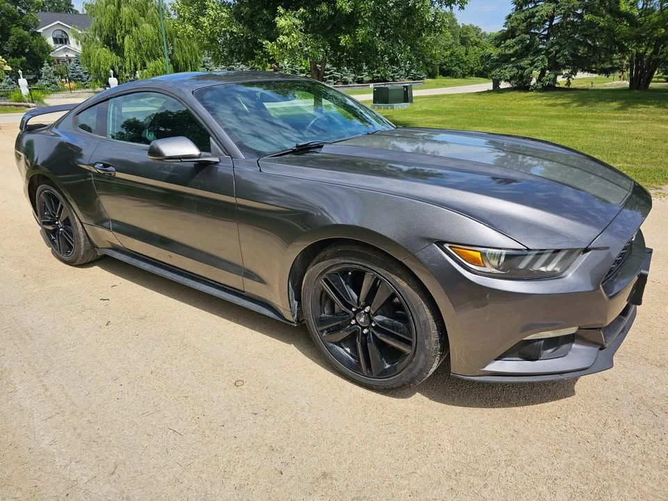 2015 Ford S550 Mustang - Image 2 of 14