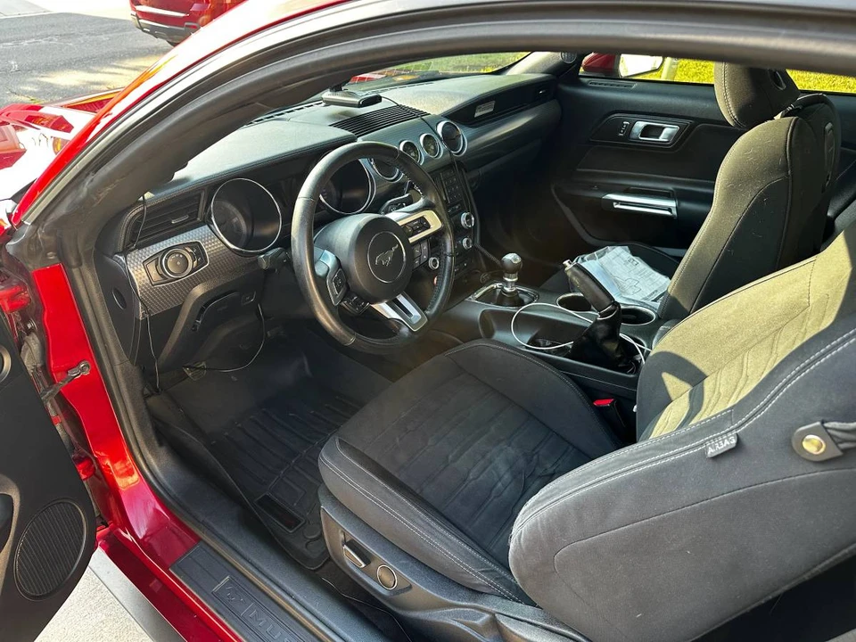 2015 Ford S550 Mustang - Image 12 of 21