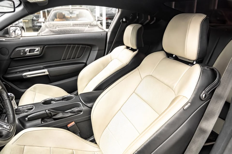 2015 Ford S550 Mustang - Image 10 of 17