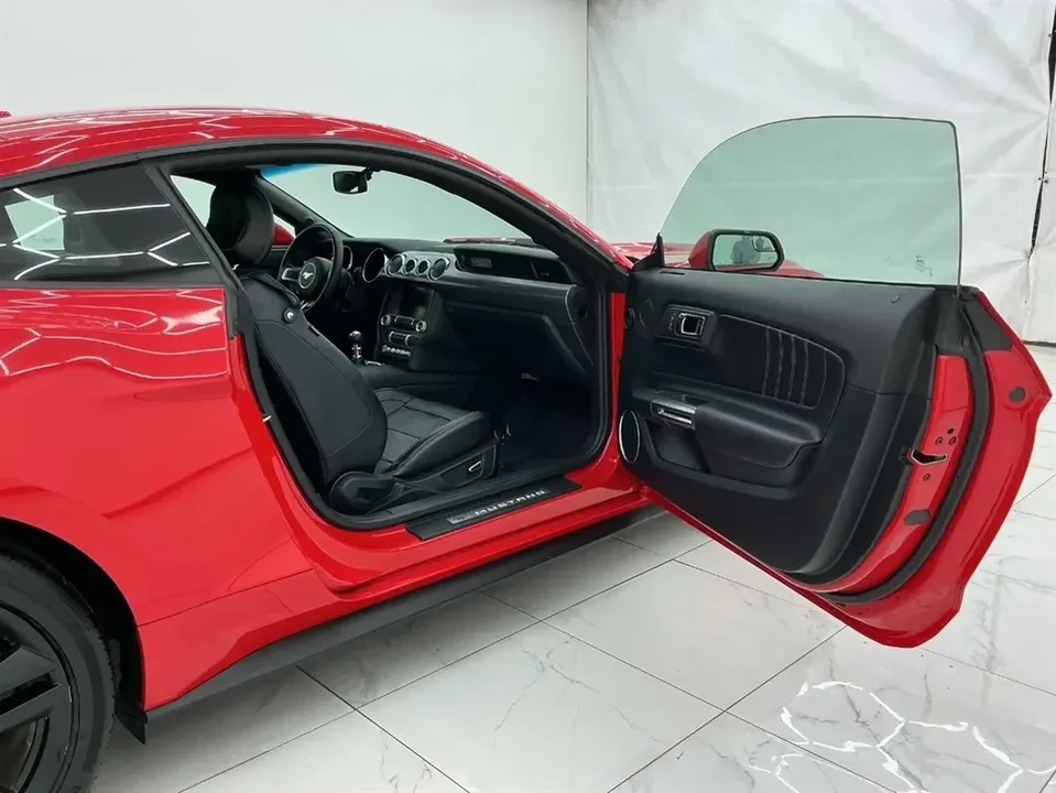 2015 Ford S550 Mustang - Image 8 of 19
