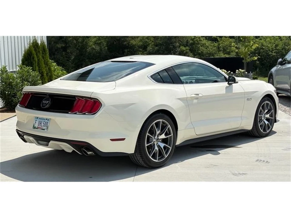 2015 Ford S550 Mustang GT - Image 4 of 31