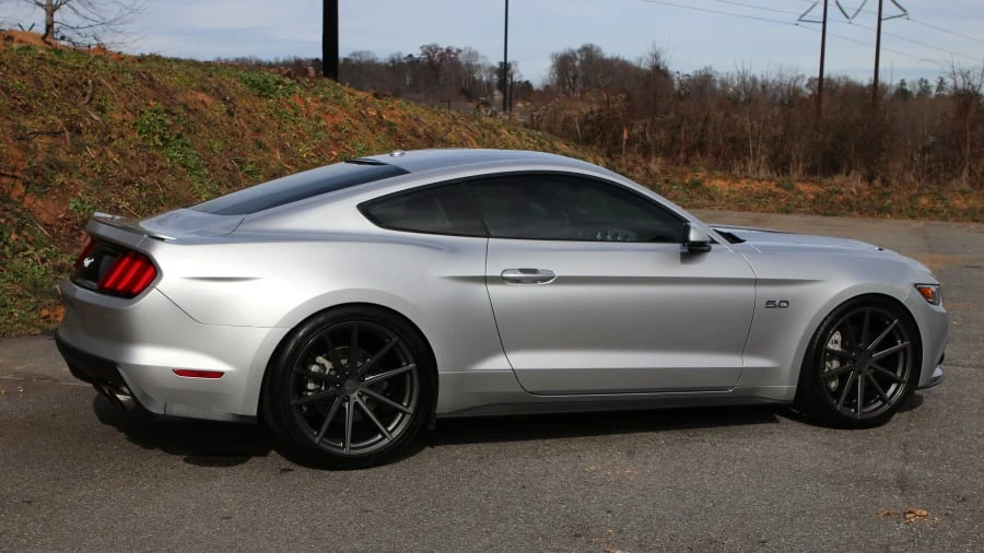 2015 Ford S550 Mustang - Image 2 of 24