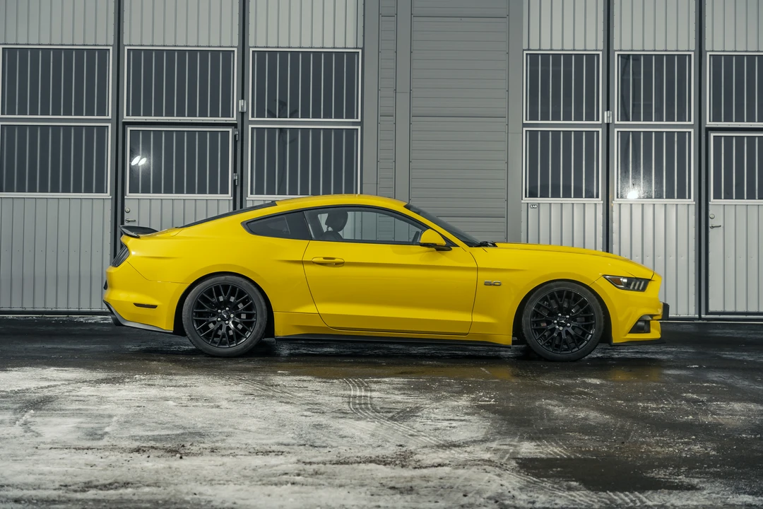 2015 Ford S550 Mustang - Image 9 of 31