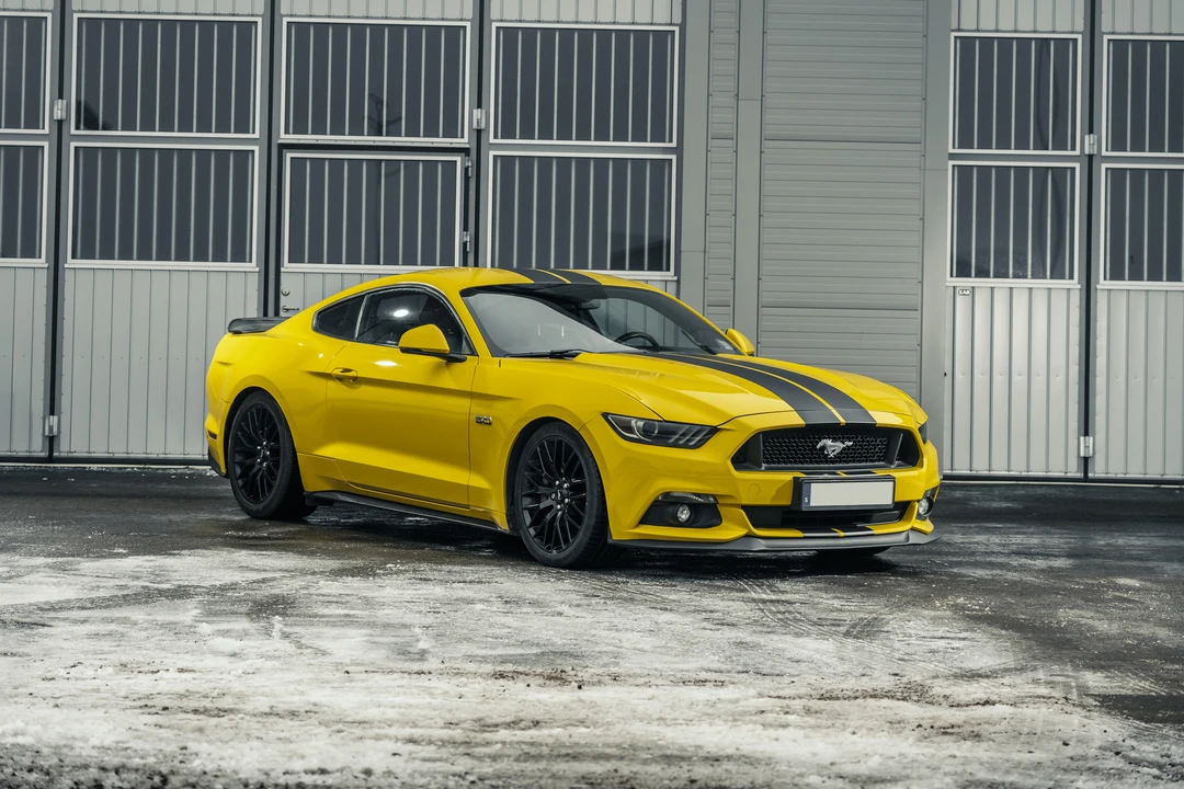 2015 Ford S550 Mustang - Image 2 of 31