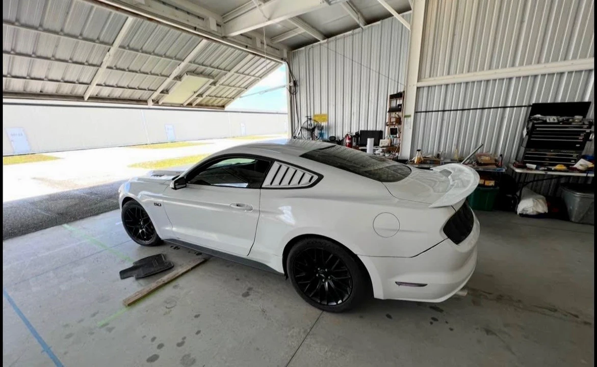 2015 Ford S550 Mustang - Image 4 of 16