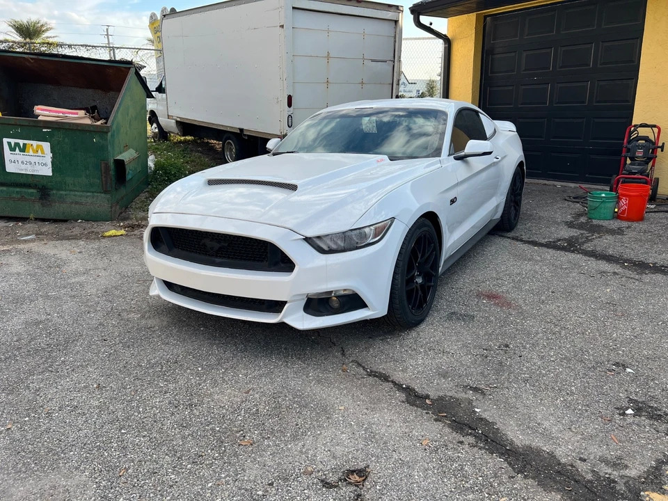 2015 Ford S550 Mustang - Image 9 of 16
