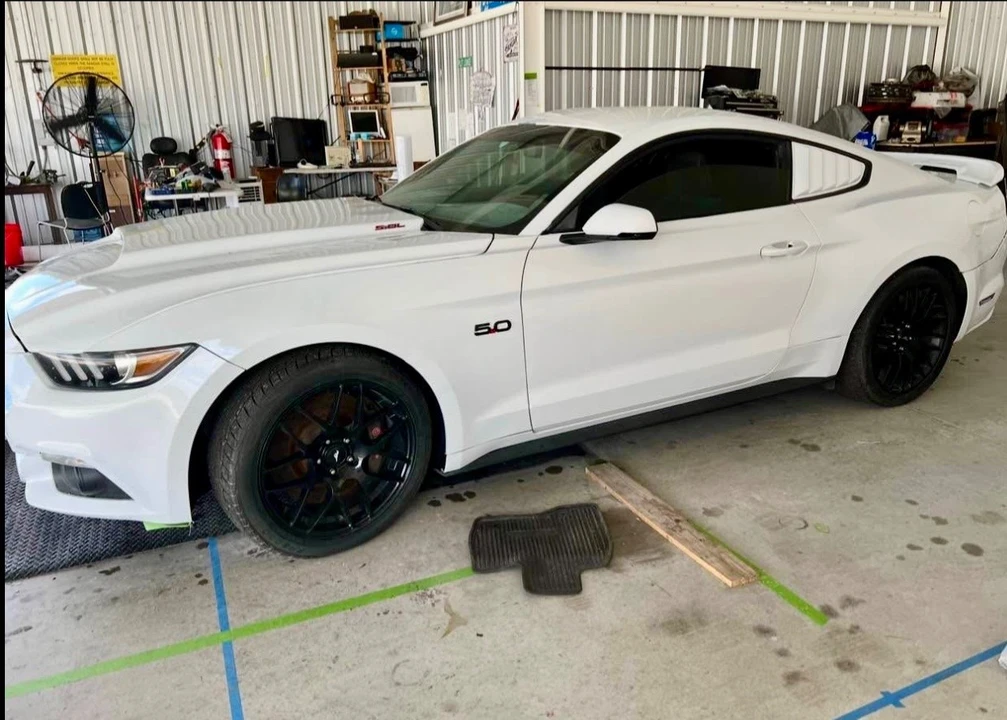 2015 Ford S550 Mustang - Image 3 of 16