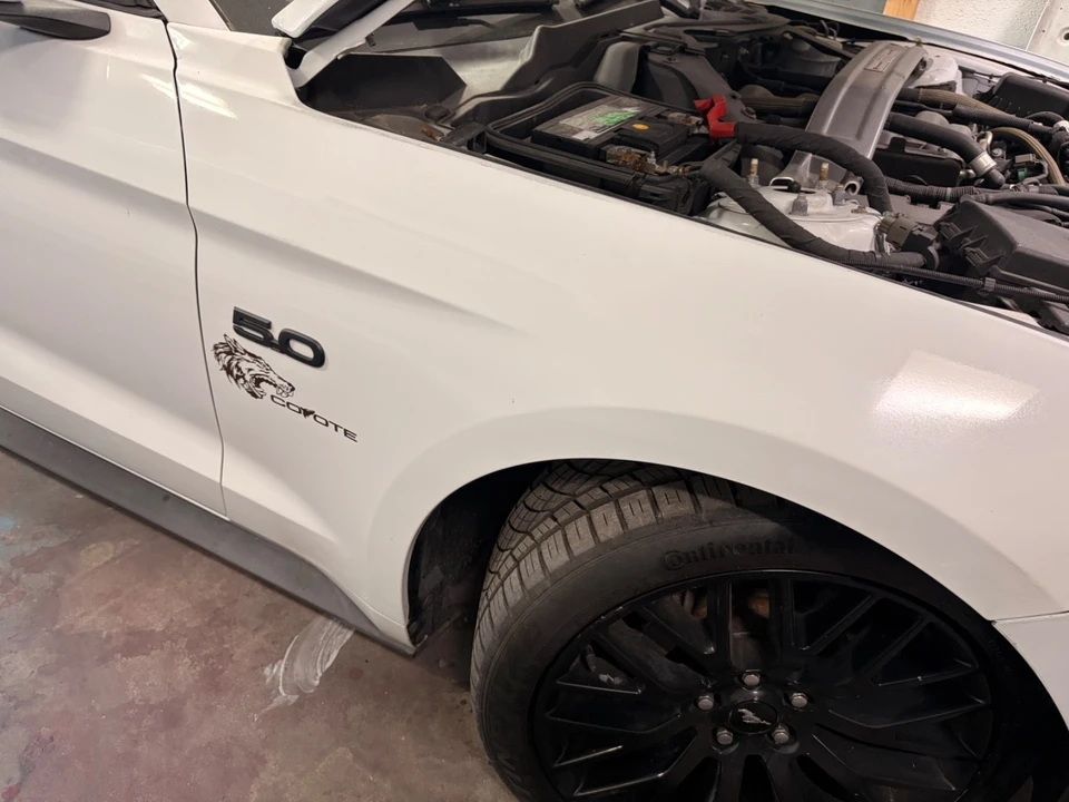 2015 Ford S550 Mustang - Image 13 of 16