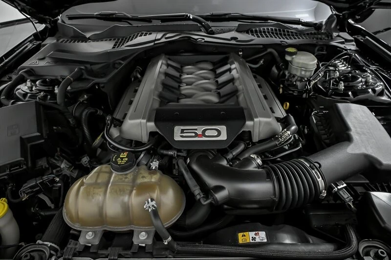2015 Ford S550 Mustang - Image 16 of 21