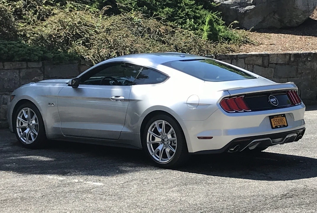 2015 Ford S550 Mustang GT - Image 2 of 15