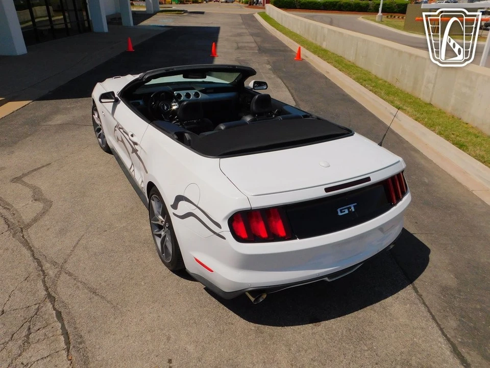 2015 Ford S550 Mustang - Image 17 of 21