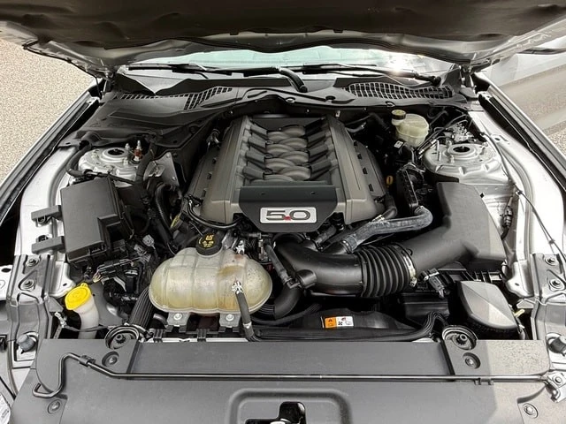2015 Ford S550 Mustang - Image 9 of 26