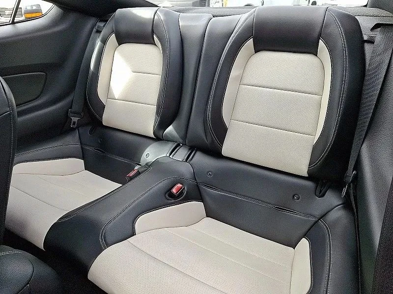 2015 Ford S550 Mustang - Image 11 of 12