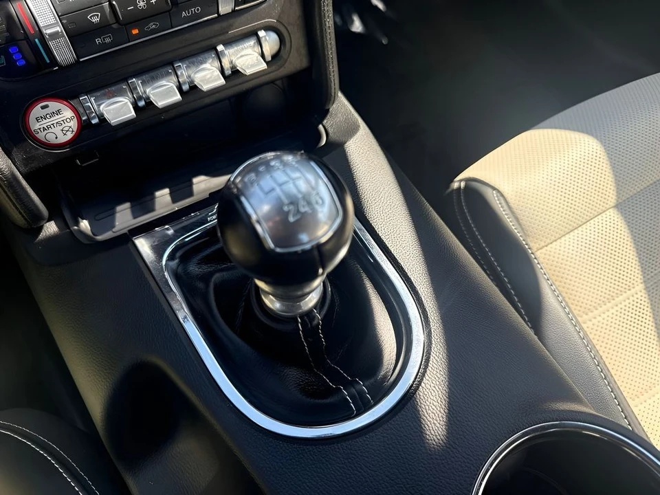 2015 Ford S550 Mustang GT - Image 13 of 30