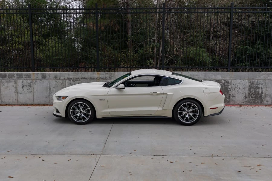 2015 Ford S550 Mustang - Image 2 of 31