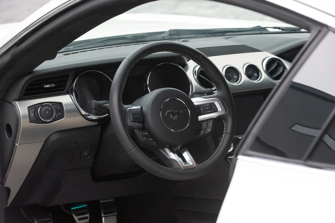 2015 Ford S550 Mustang - Image 18 of 31