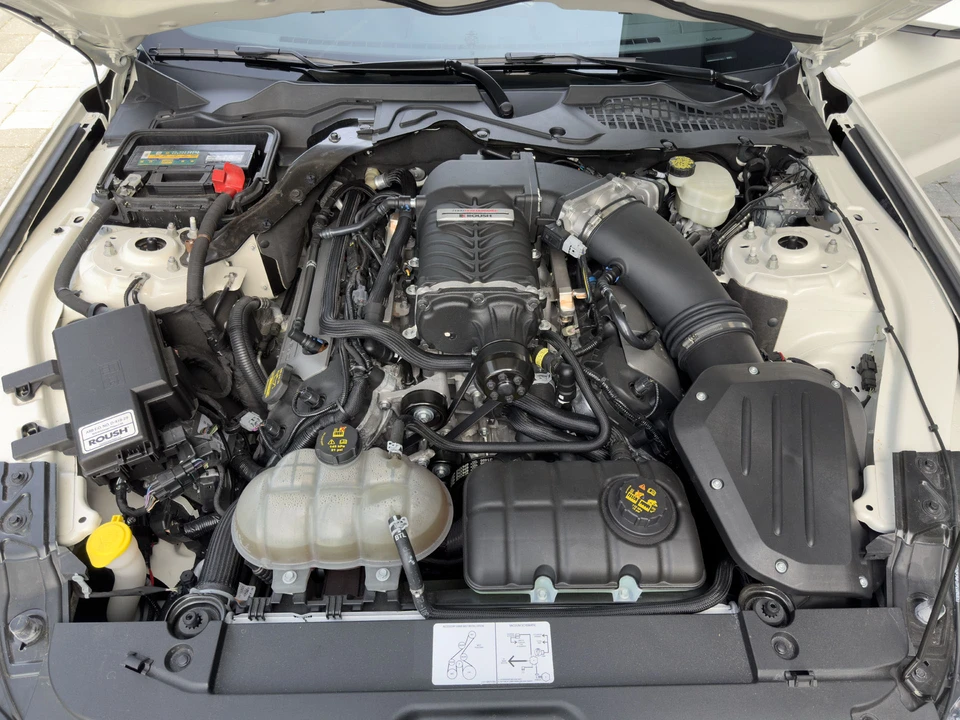 2015 Ford S550 Mustang - Image 10 of 31