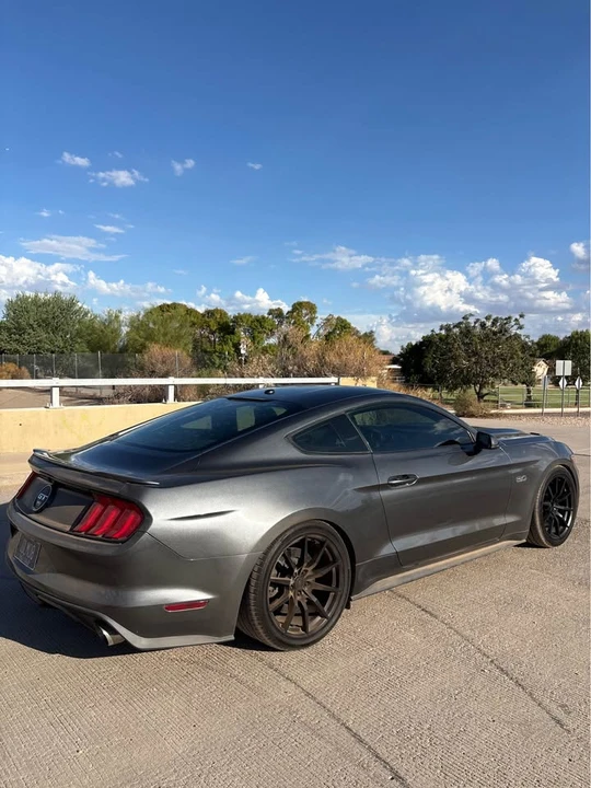 2015 Ford S550 Mustang - Image 2 of 11