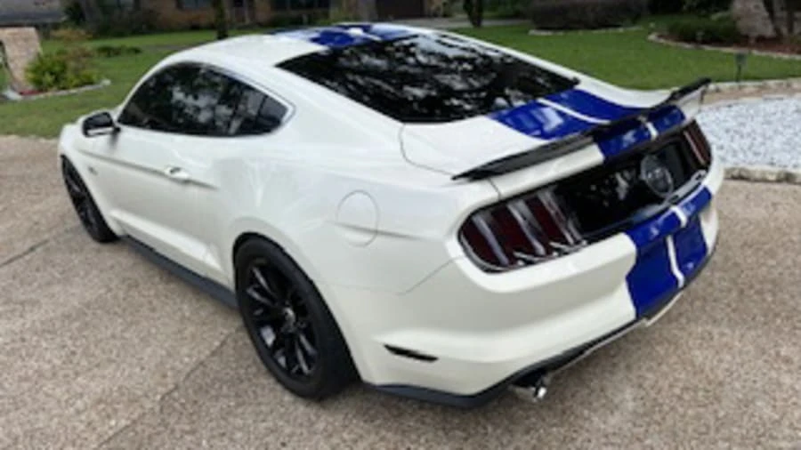 2015 Ford S550 Mustang - Image 2 of 18