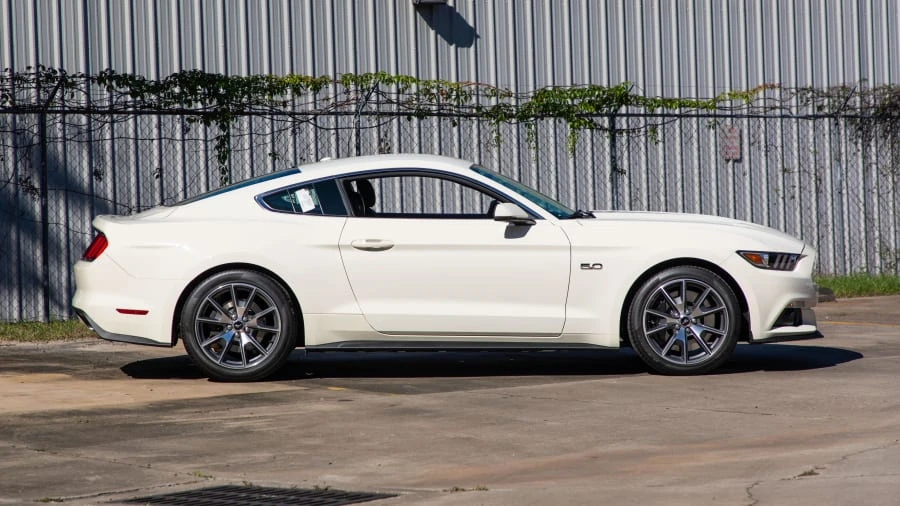 2015 Ford S550 Mustang - Image 8 of 24