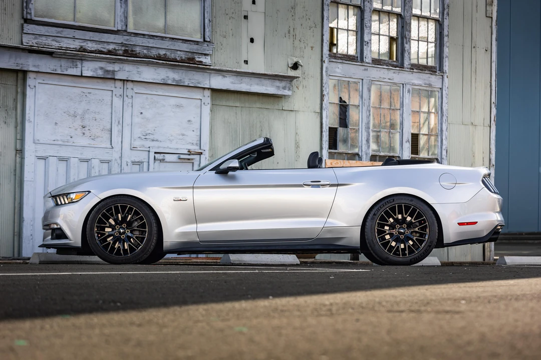 2015 Ford S550 Mustang - Image 12 of 31