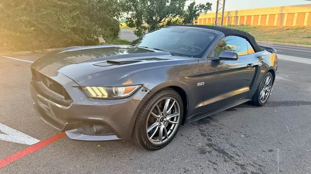 2015 Ford Mustang GT Convertible 2D