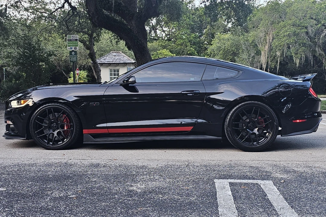 2015 Ford S550 Mustang - Image 3 of 31