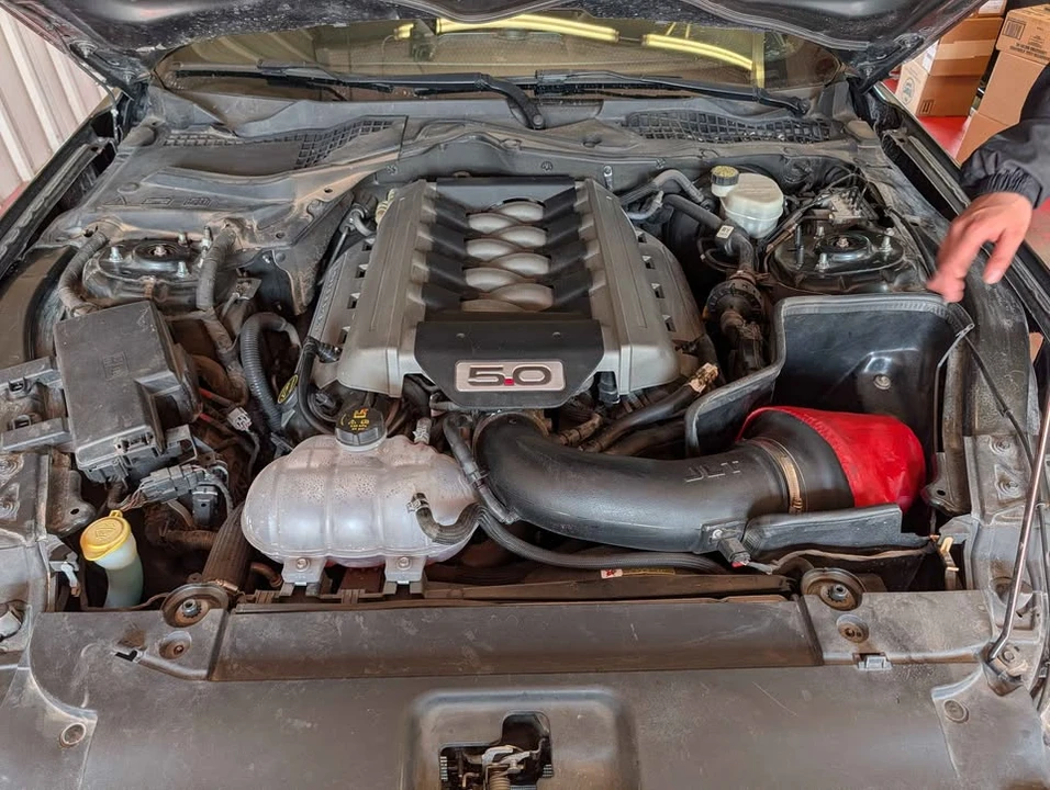 2015 Ford S550 Mustang GT - Image 17 of 21
