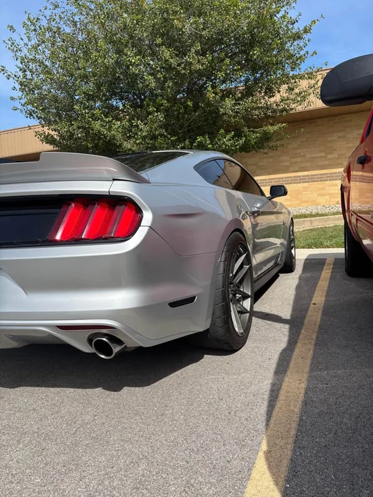 2015 Ford S550 Mustang GT - Image 13 of 17
