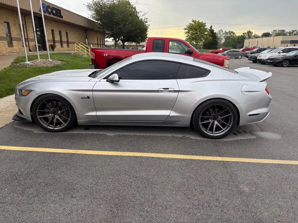 2015 Ford S550 Mustang GT - Image 2 of 17