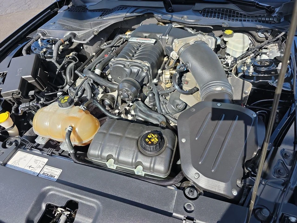 2015 Ford S550 Mustang GT - Image 13 of 31