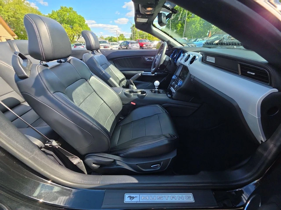 2015 Ford S550 Mustang GT - Image 8 of 31