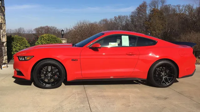 2015 Ford S550 Mustang - Image 2 of 5