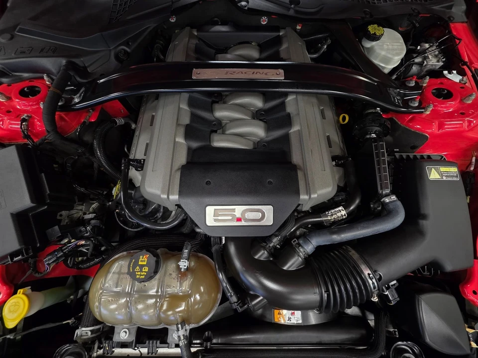 2015 Ford S550 Mustang GT - Image 3 of 31