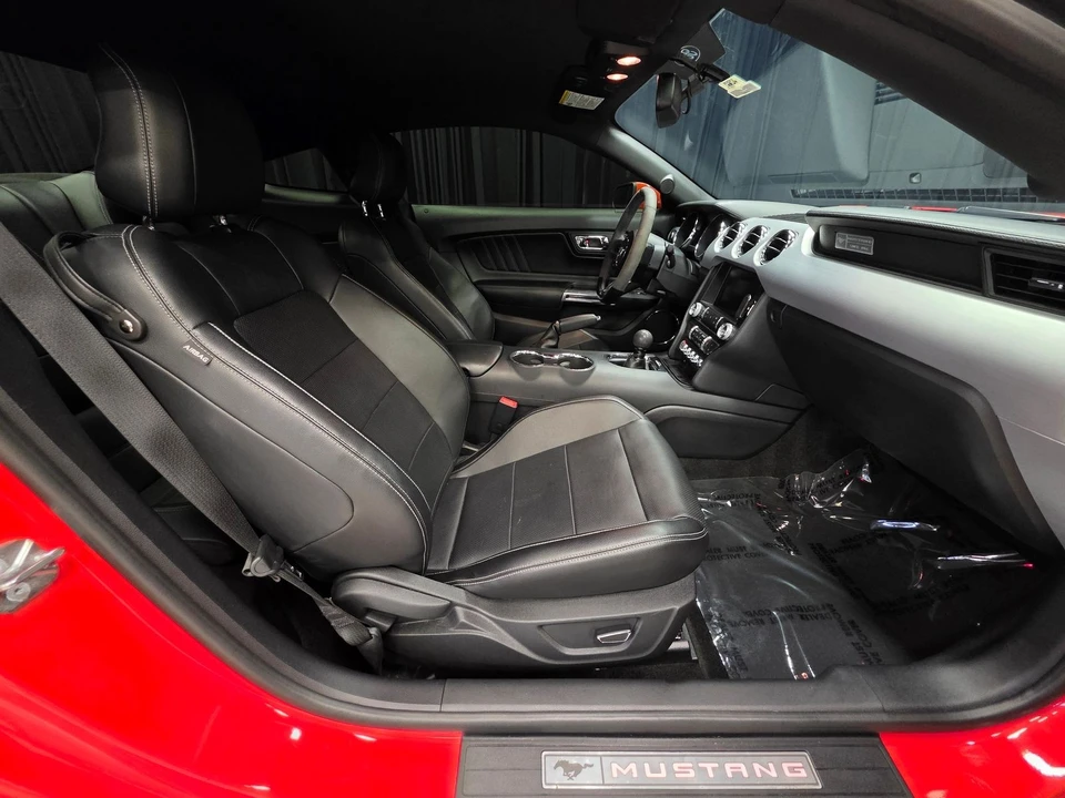 2015 Ford S550 Mustang GT - Image 2 of 31