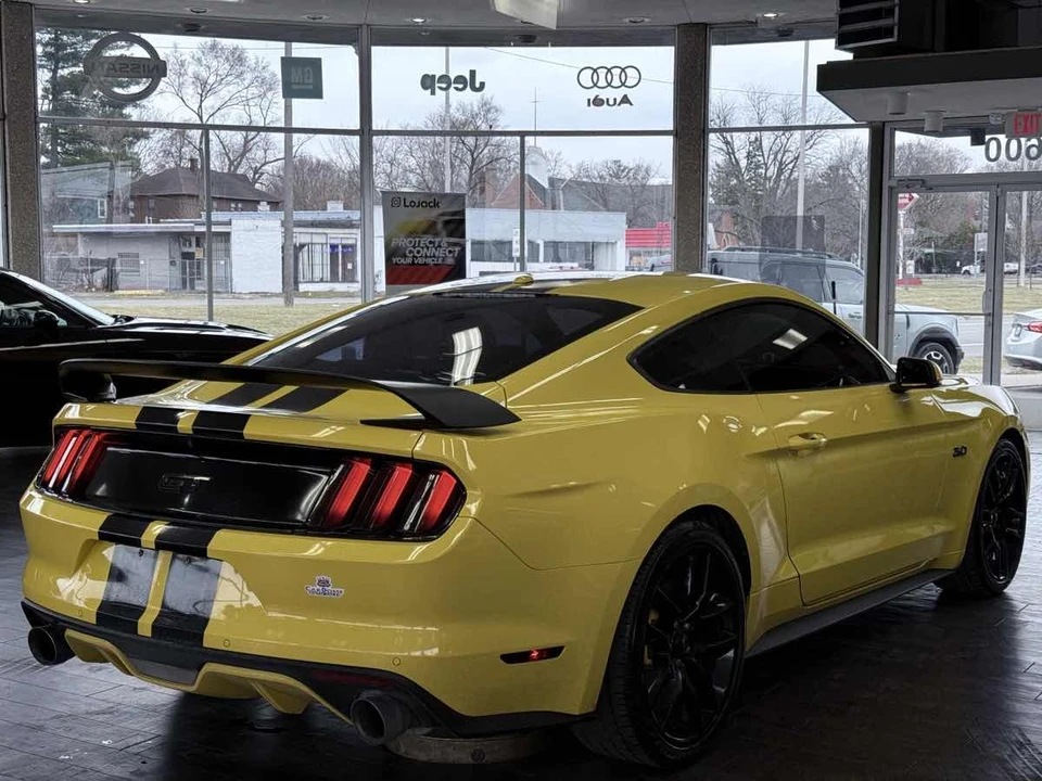 2015 Ford S550 Mustang - Image 11 of 21