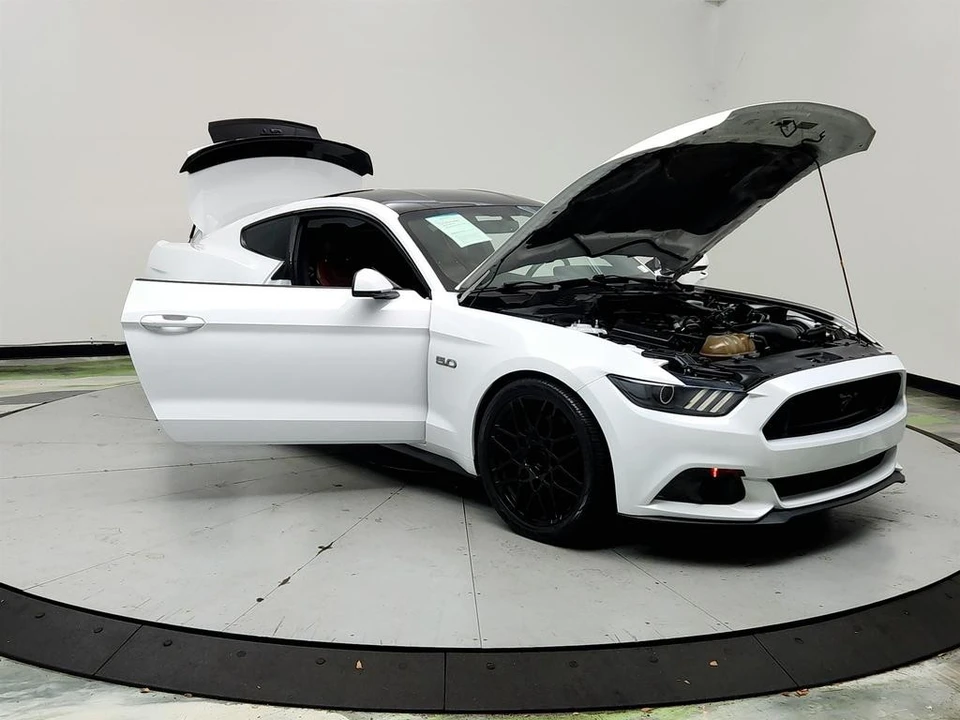 2015 Ford S550 Mustang - Image 10 of 31