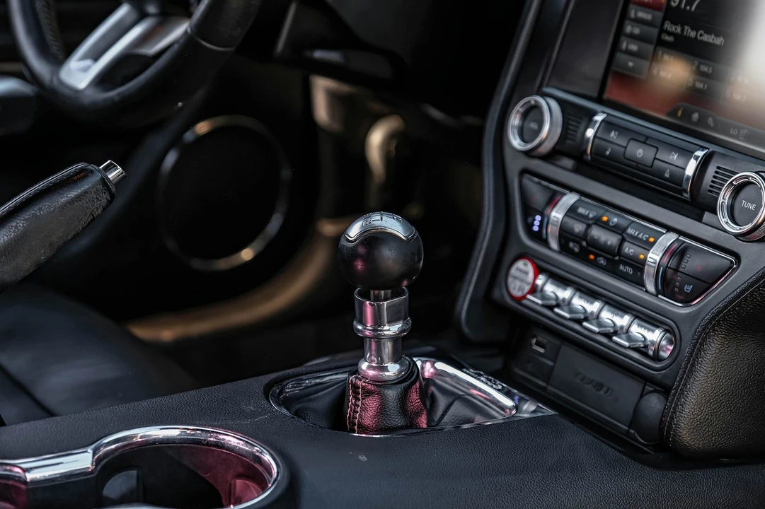 2015 Ford S550 Mustang GT - Image 26 of 31