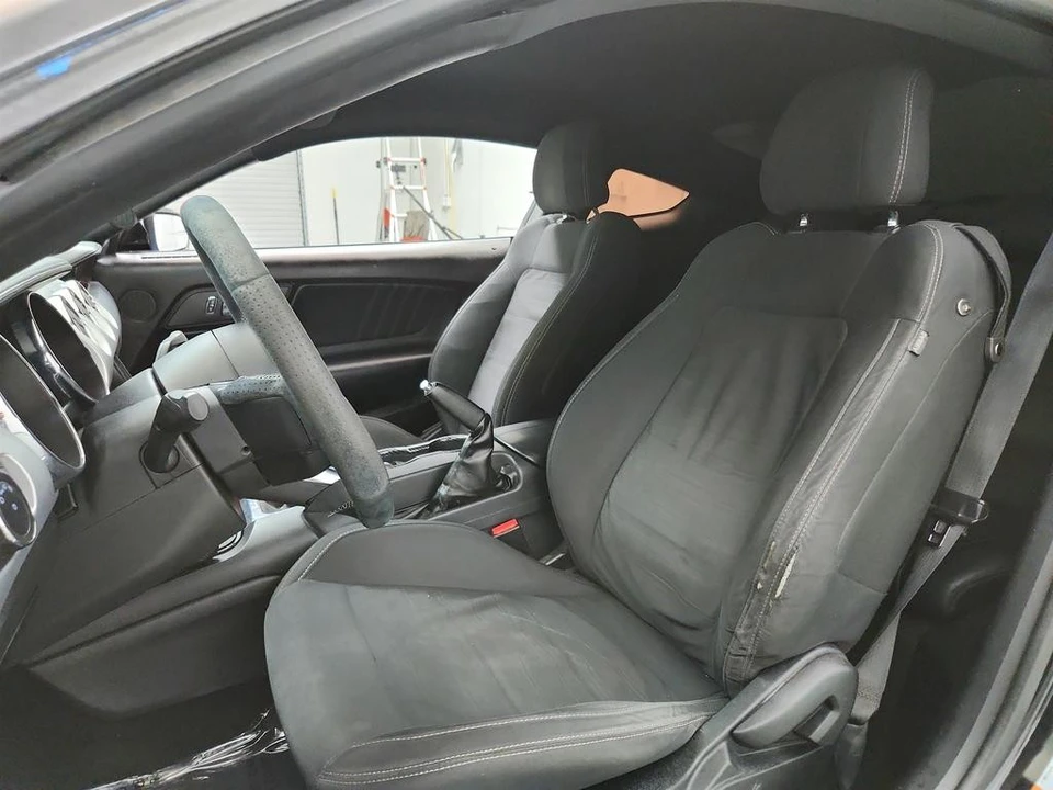 2015 Ford S550 Mustang - Image 14 of 21