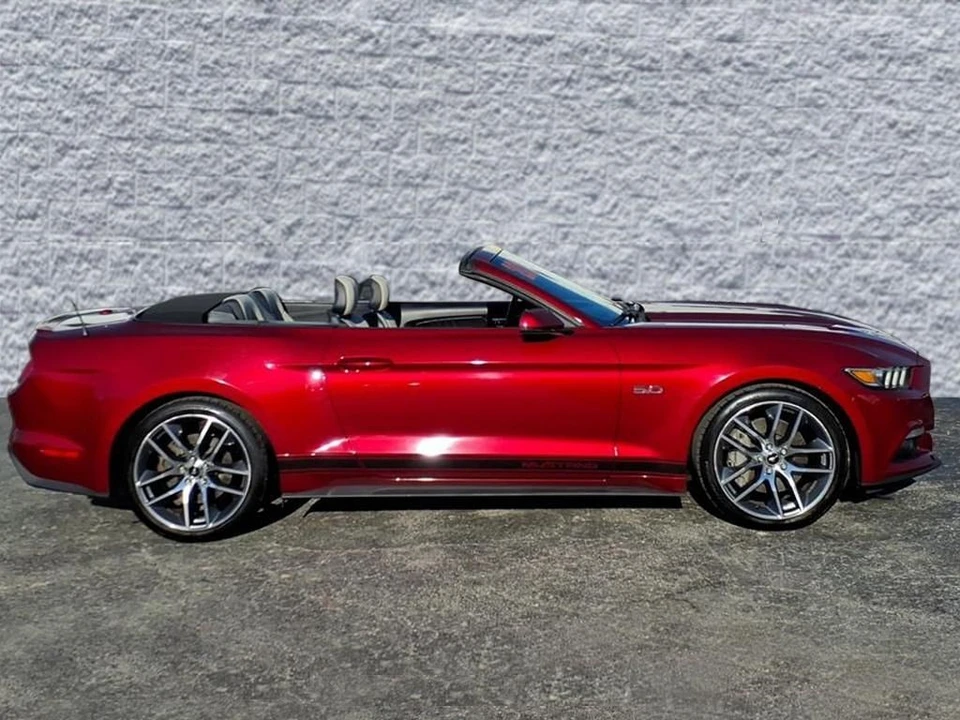 2015 Ford S550 Mustang - Image 2 of 12