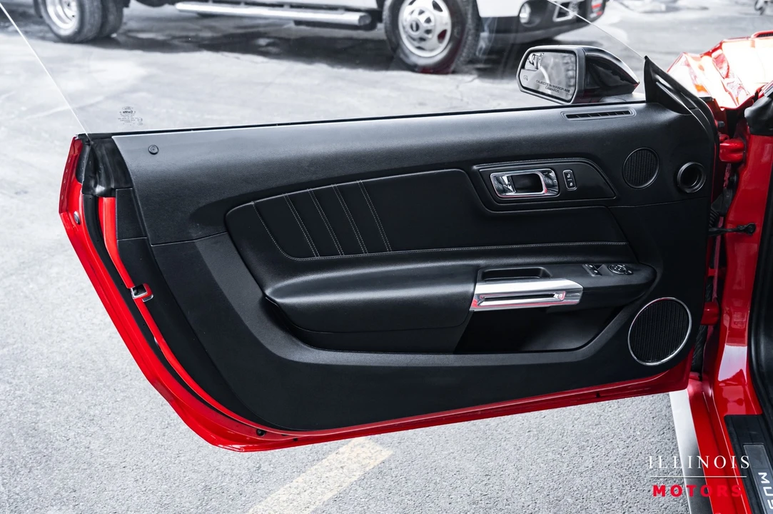 2015 Ford S550 Mustang - Image 16 of 21