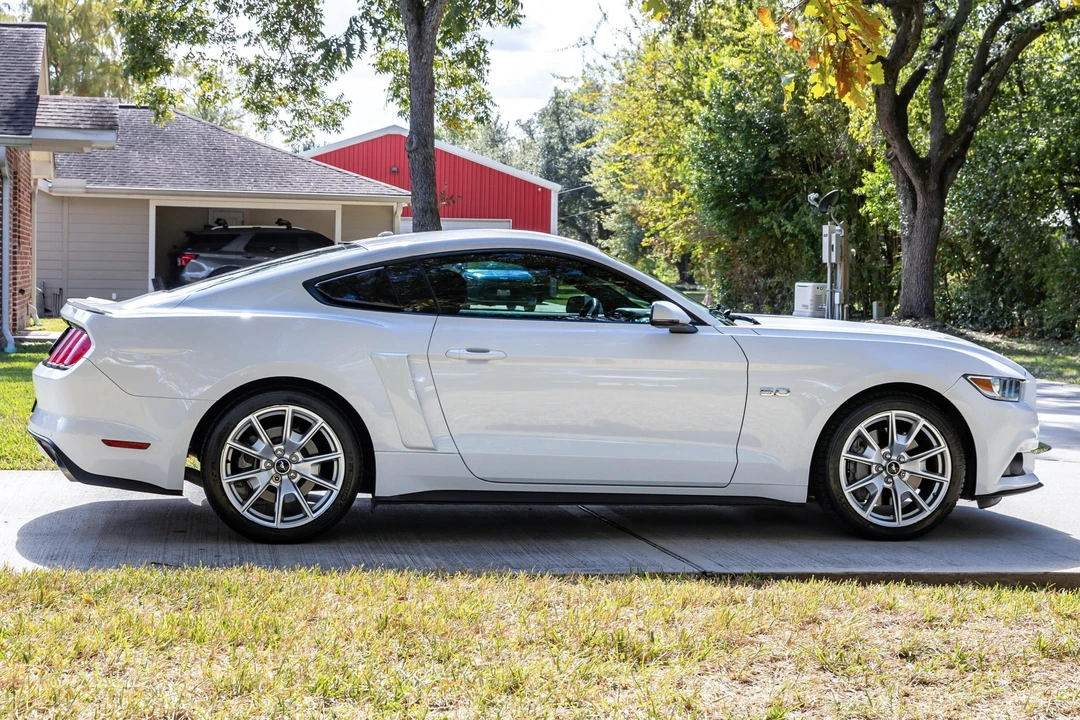 2015 Ford S550 Mustang - Image 3 of 31