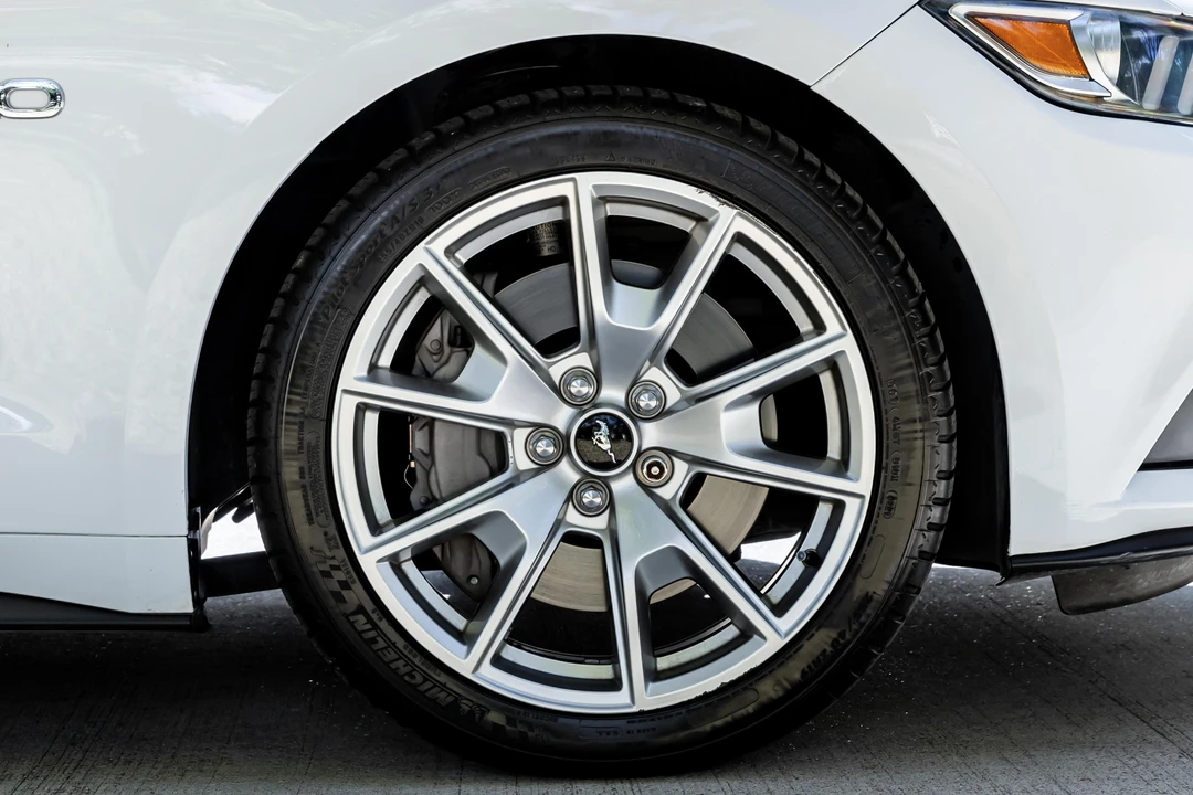 2015 Ford S550 Mustang - Image 27 of 31